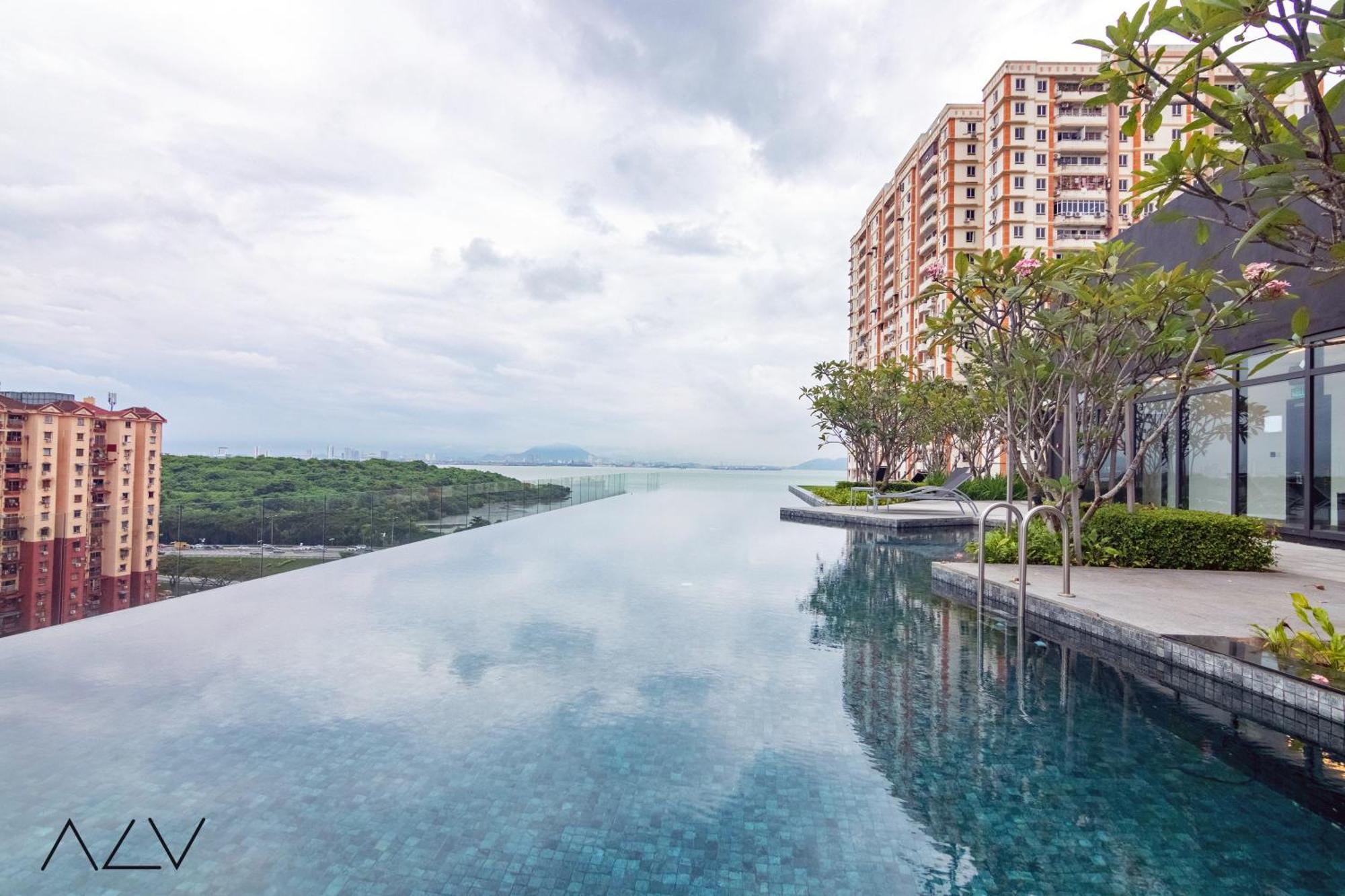 Urban Suites, Signature Collection By Stellar Alv *