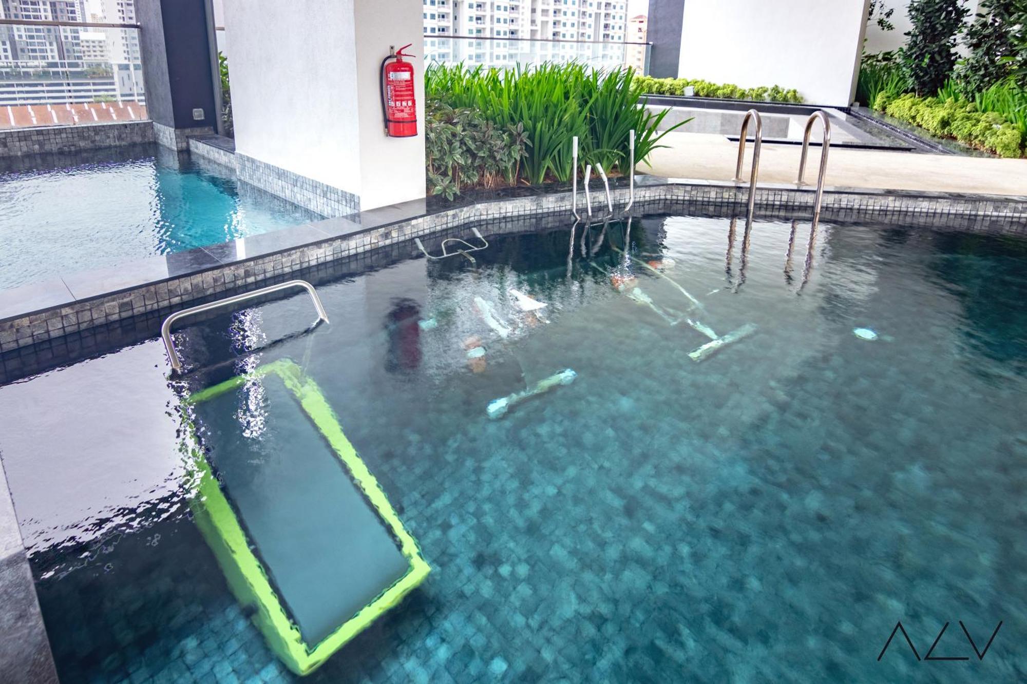 Urban Suites, Signature Collection By Stellar Alv *