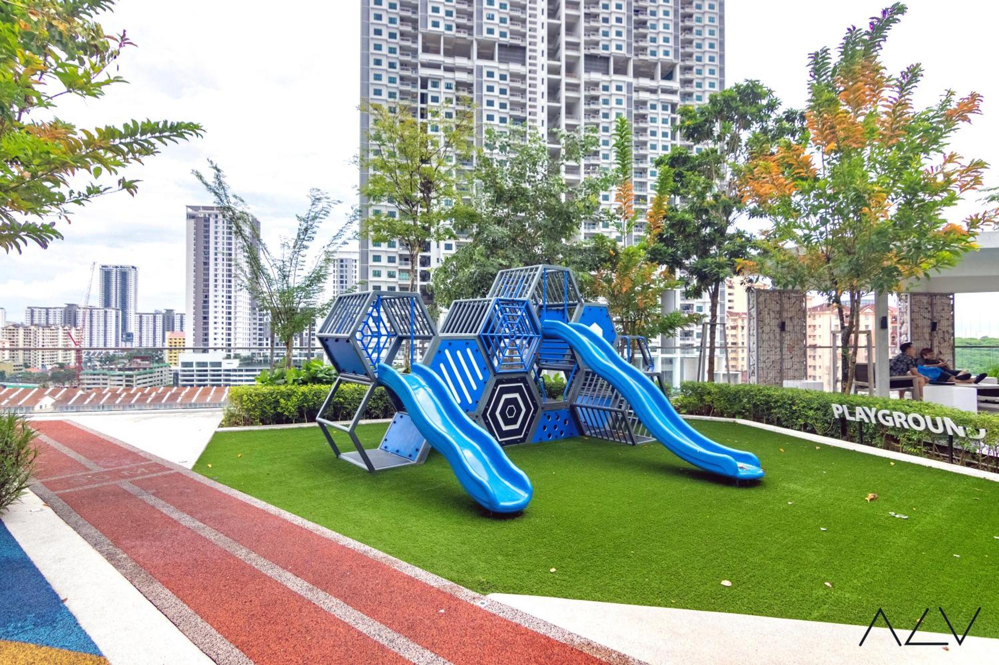 Urban Suites, Signature Collection By Stellar Alv