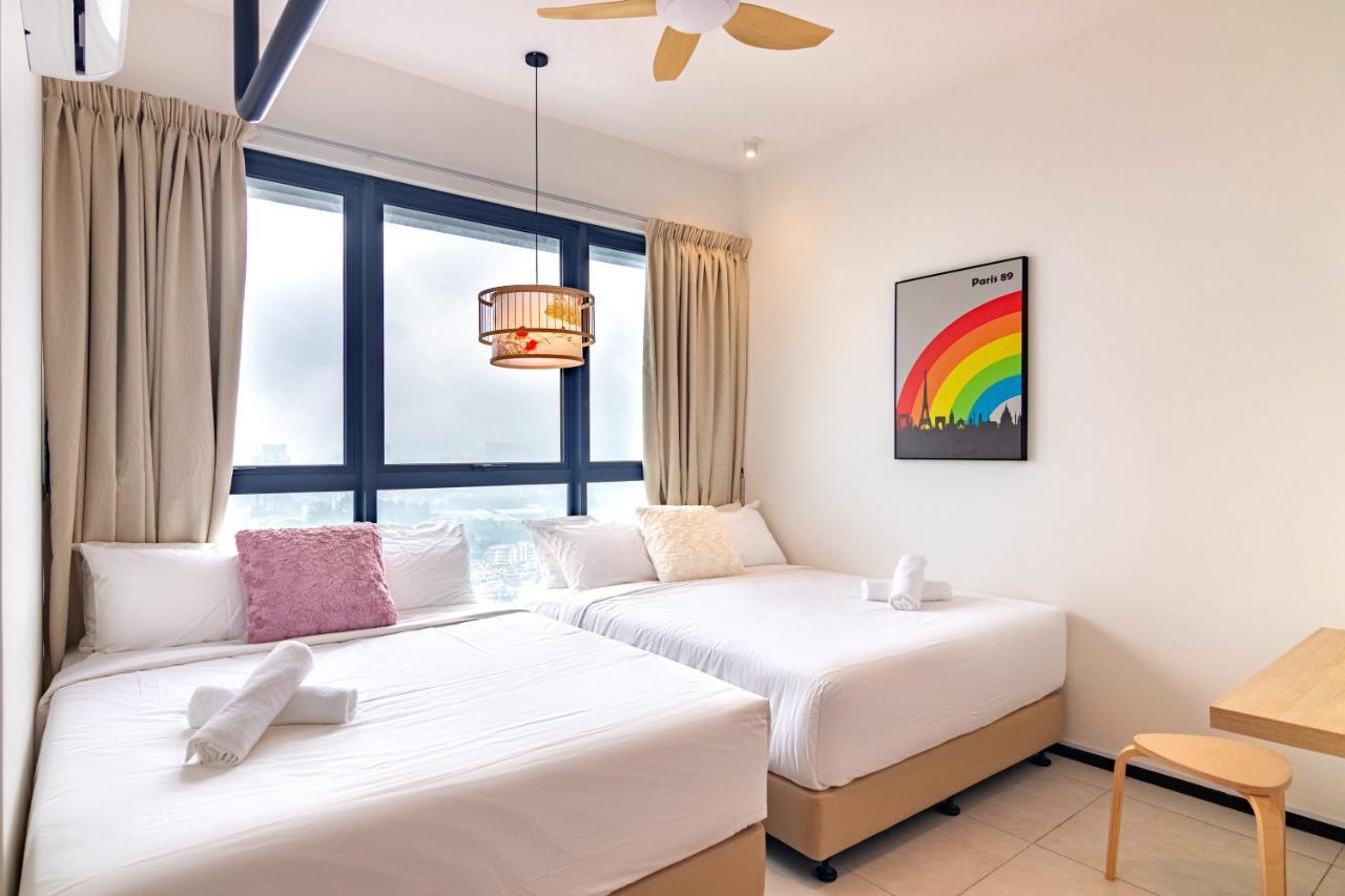Urban Suites, Signature Collection By Stellar Alv